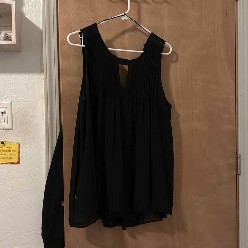 Black formal tank top with keyhole detail in front